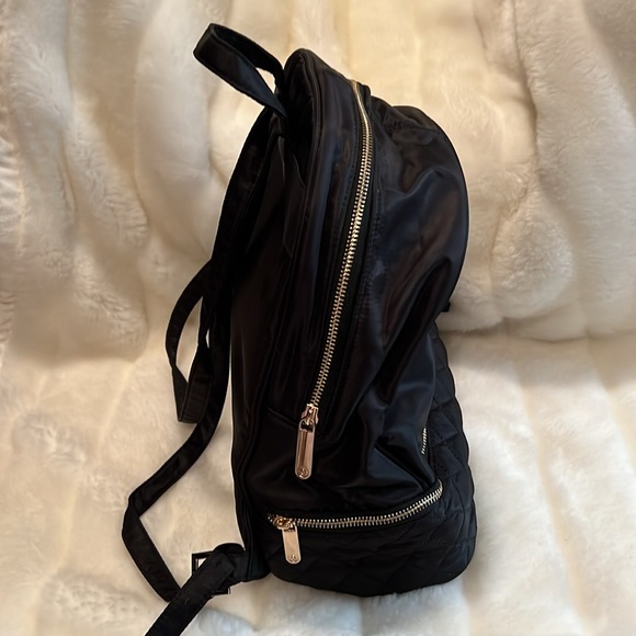 🖤🖤PRICE DROP🖤🖤NWOT-Limited Edition DoTERRA Backpack🎒STILL IN THE WRAPPING. - Picture 7 of 9
